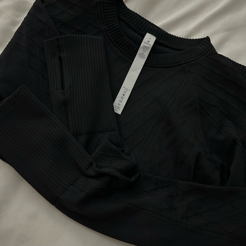 Lululemon Rest Less Pullover Top Ribbed Texture black size 2 - Picture 4 of 4